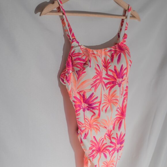 Shade & Shore Other - NWT Shade & Shore Pink Palm Print One Piece Swimsuit Small